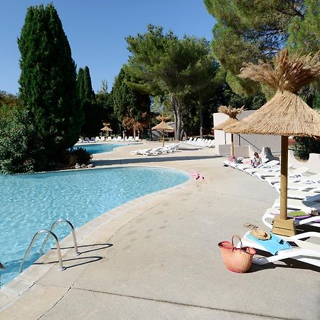 Residence Odalys Le Village Camarguais Les Gardians Arles Exterior photo