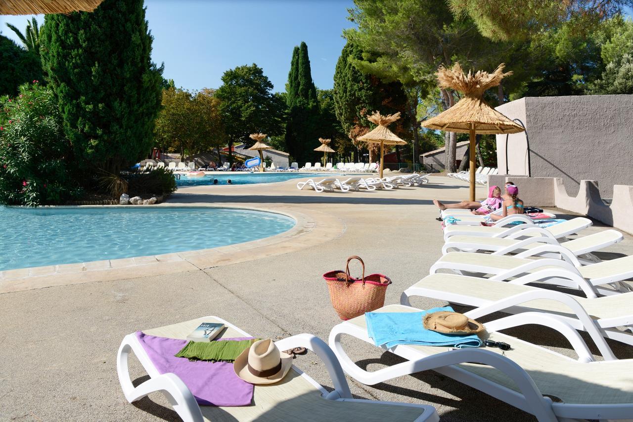Residence Odalys Le Village Camarguais Les Gardians Arles Exterior photo